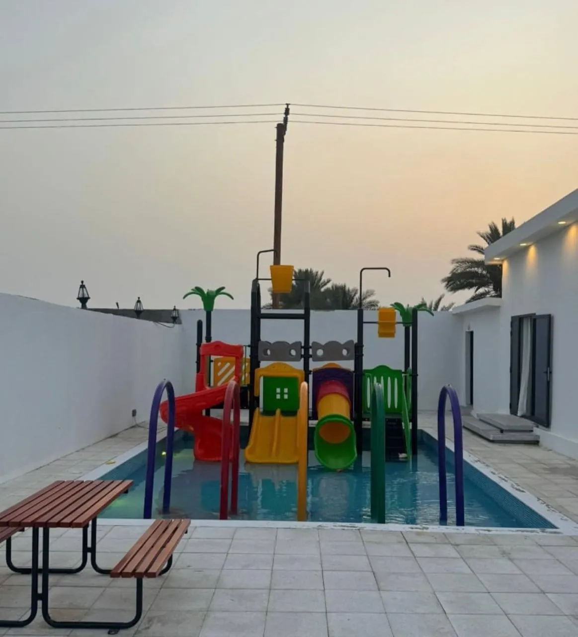 عطلتك الخاصة تبدأ من هنا